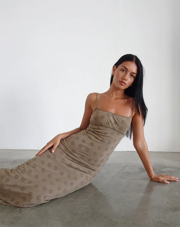 Motel Rocks Darsih Maxi Dress In Daisy Flock Light Brown